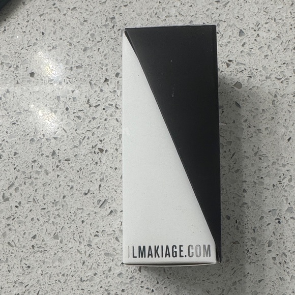 IL MAKIAGE Black Woke Up Like This Foundation - Picture 4 of 4